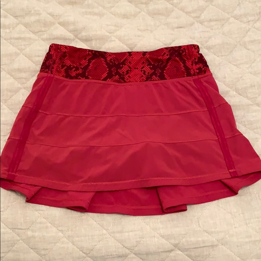 Lululemon skirt Size 2